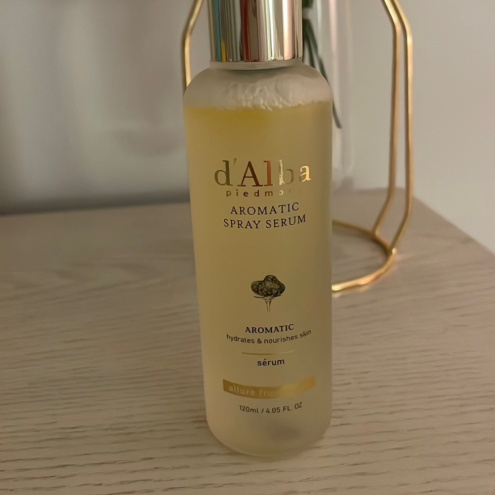 D’Alb Aromatic Spray Serum